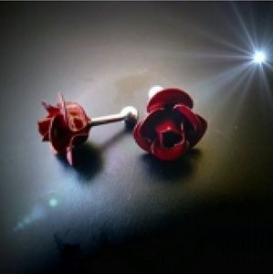 Beautiful Red Rose Cartledge Earring!🛍